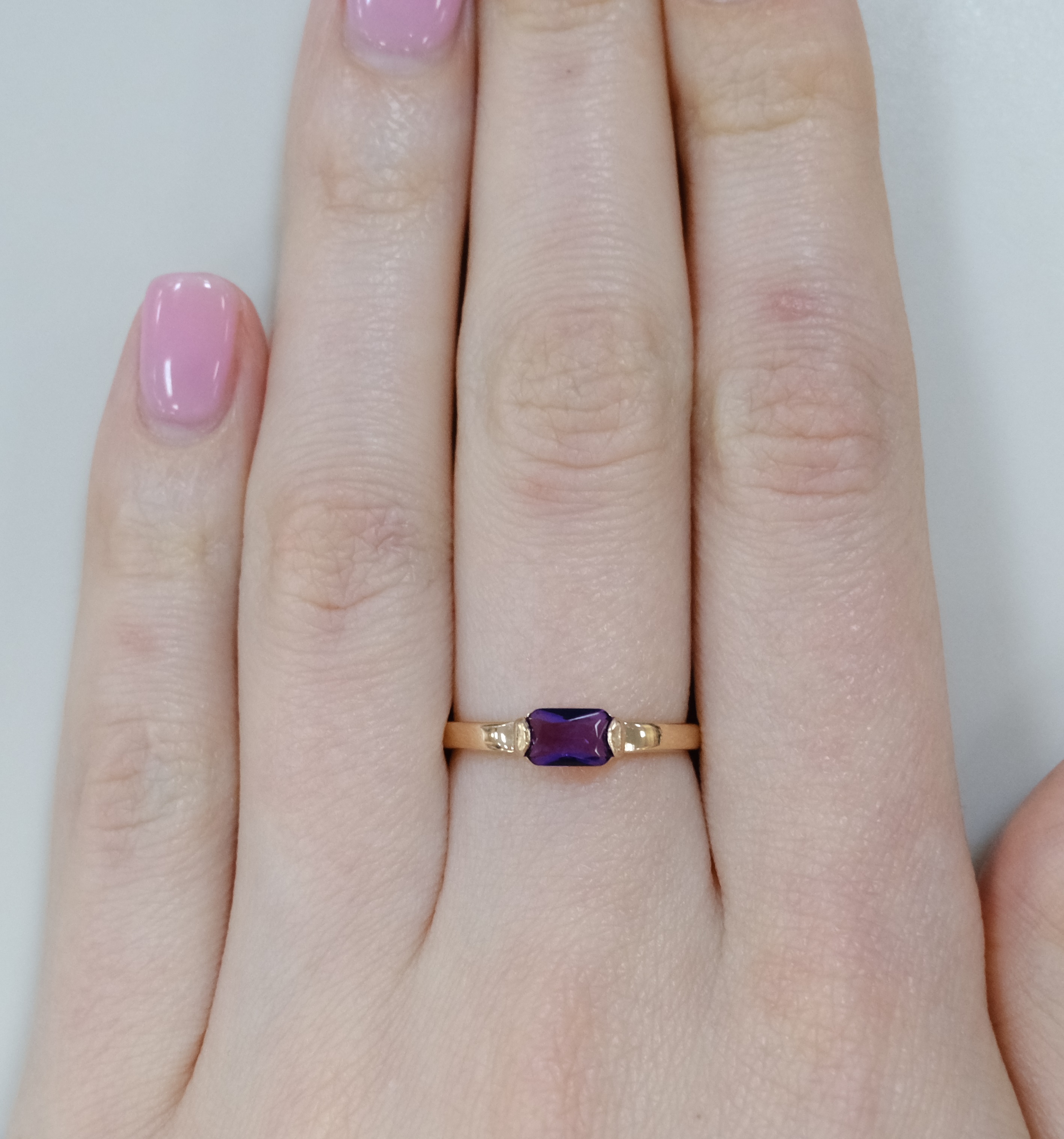 Серебряное кольцо с аметистом